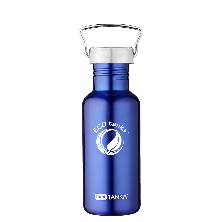 ECOtanka-miniTANKA-600ml-Edelstahl-Trinkflasche-blau-mit-Wave-Edelstahl-Flachverschluss-mit-Tragegriff Alternativen Text bearbeiten